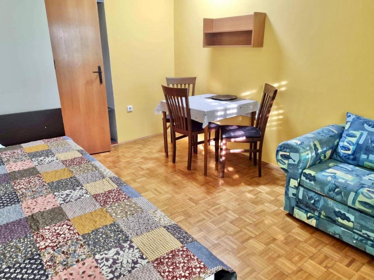 Apartments Jelena بيروغ المظهر الخارجي الصورة